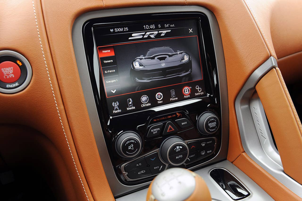 2013 SRT Viper instrument panel