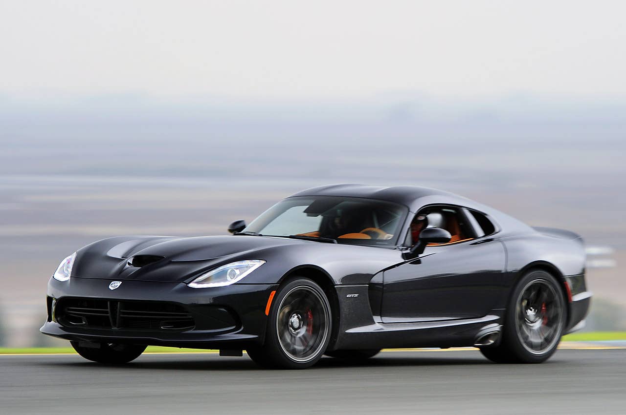 2013 SRT Viper driving