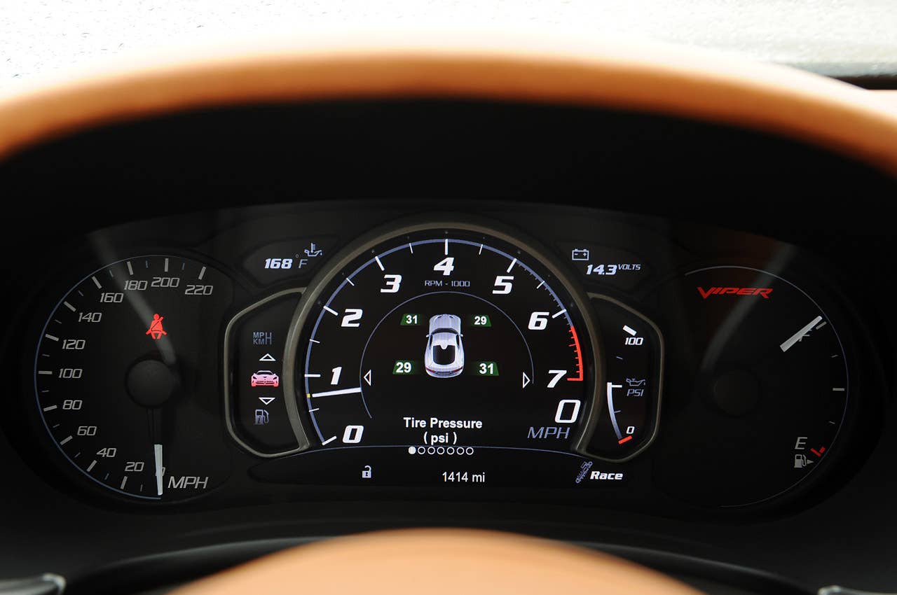 2013 SRT Viper gauges