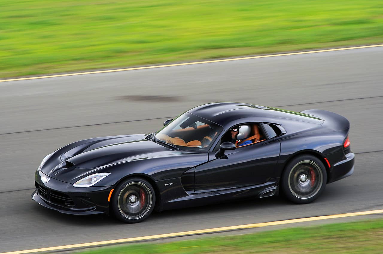 2013 SRT Viper driving