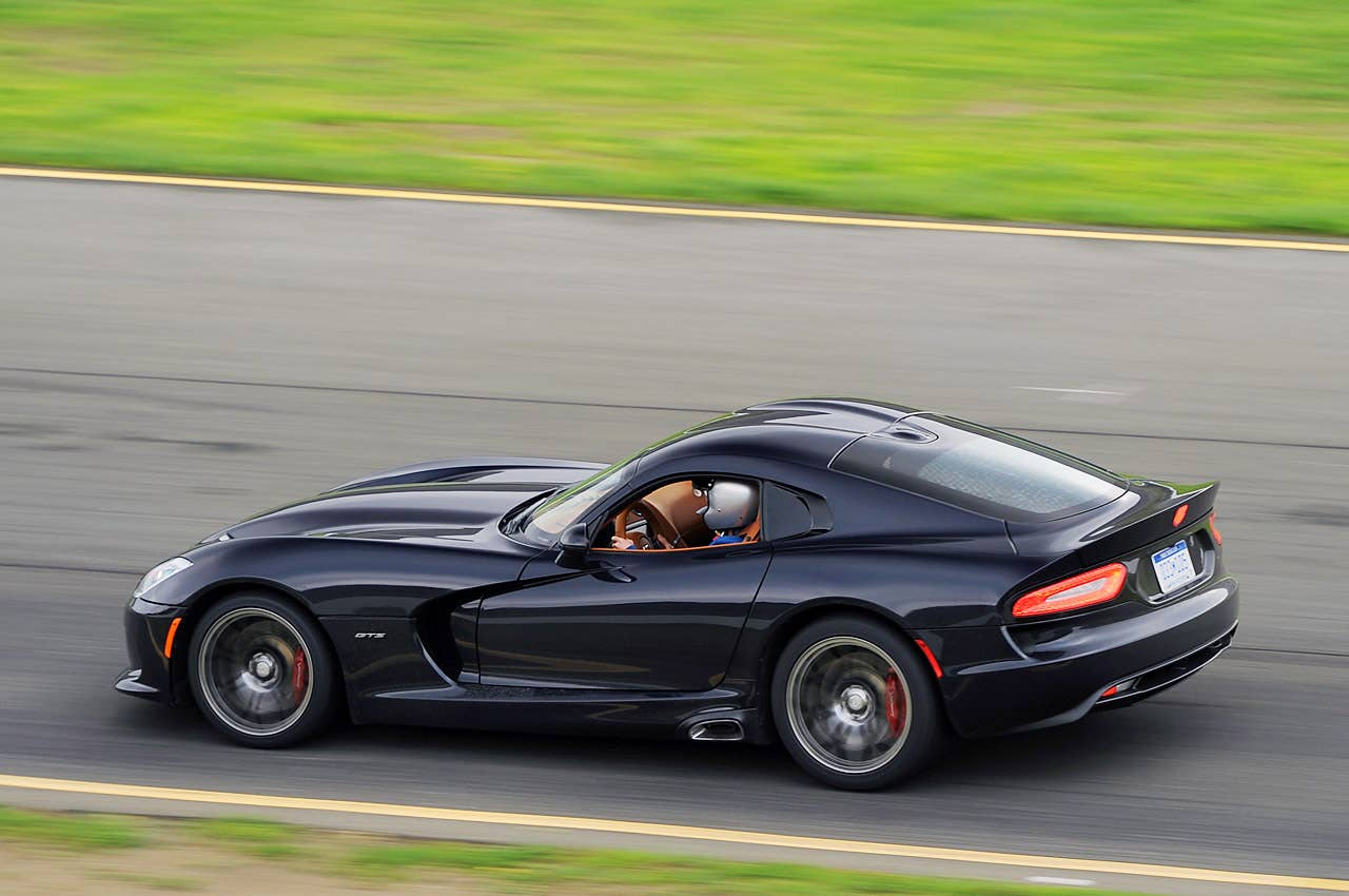 2013 SRT Viper driving