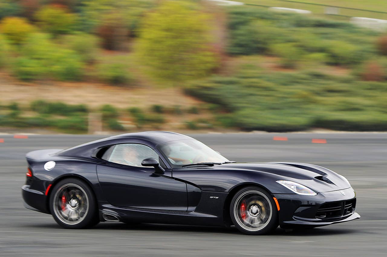 2013 SRT Viper driving