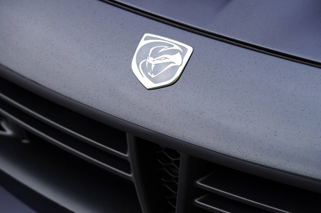2013 SRT Viper logo