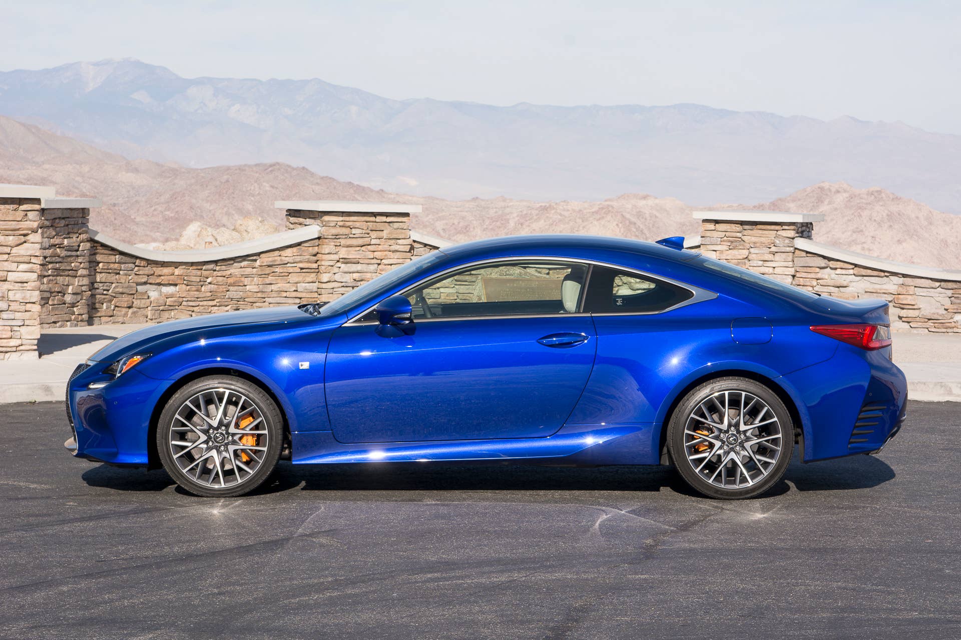 2016 lexus profile rc 200t turbo coupe