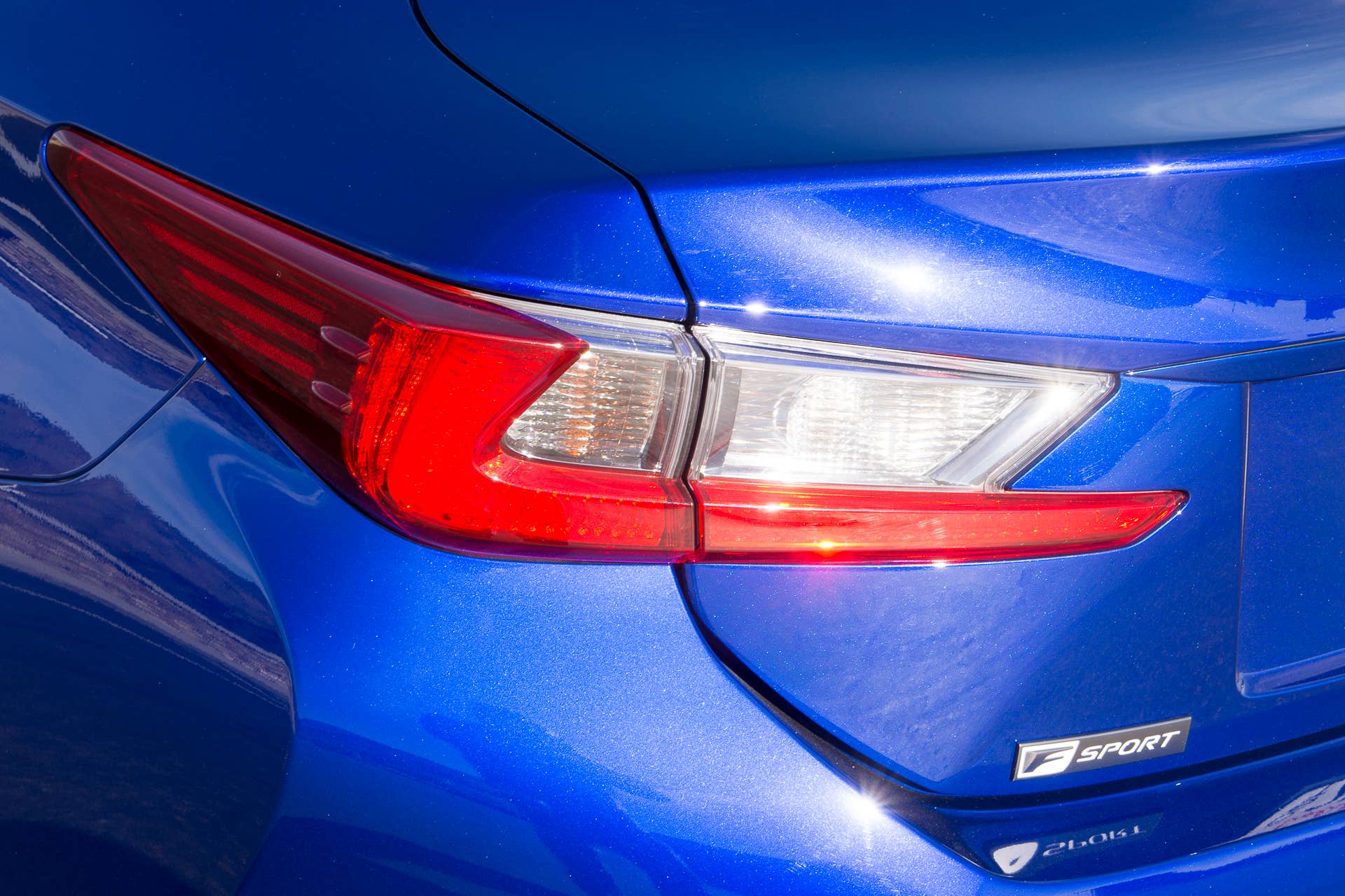rc200t lexus taillight 2016