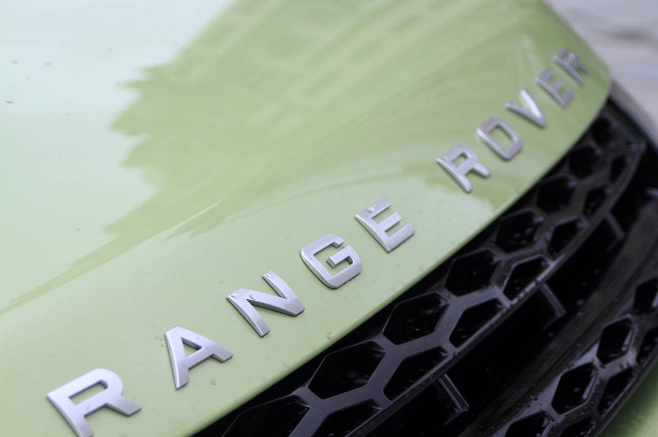RECALL: Jaguar, Land Rover, and Range Rover Hybrid SUVs Could Shut Down ...