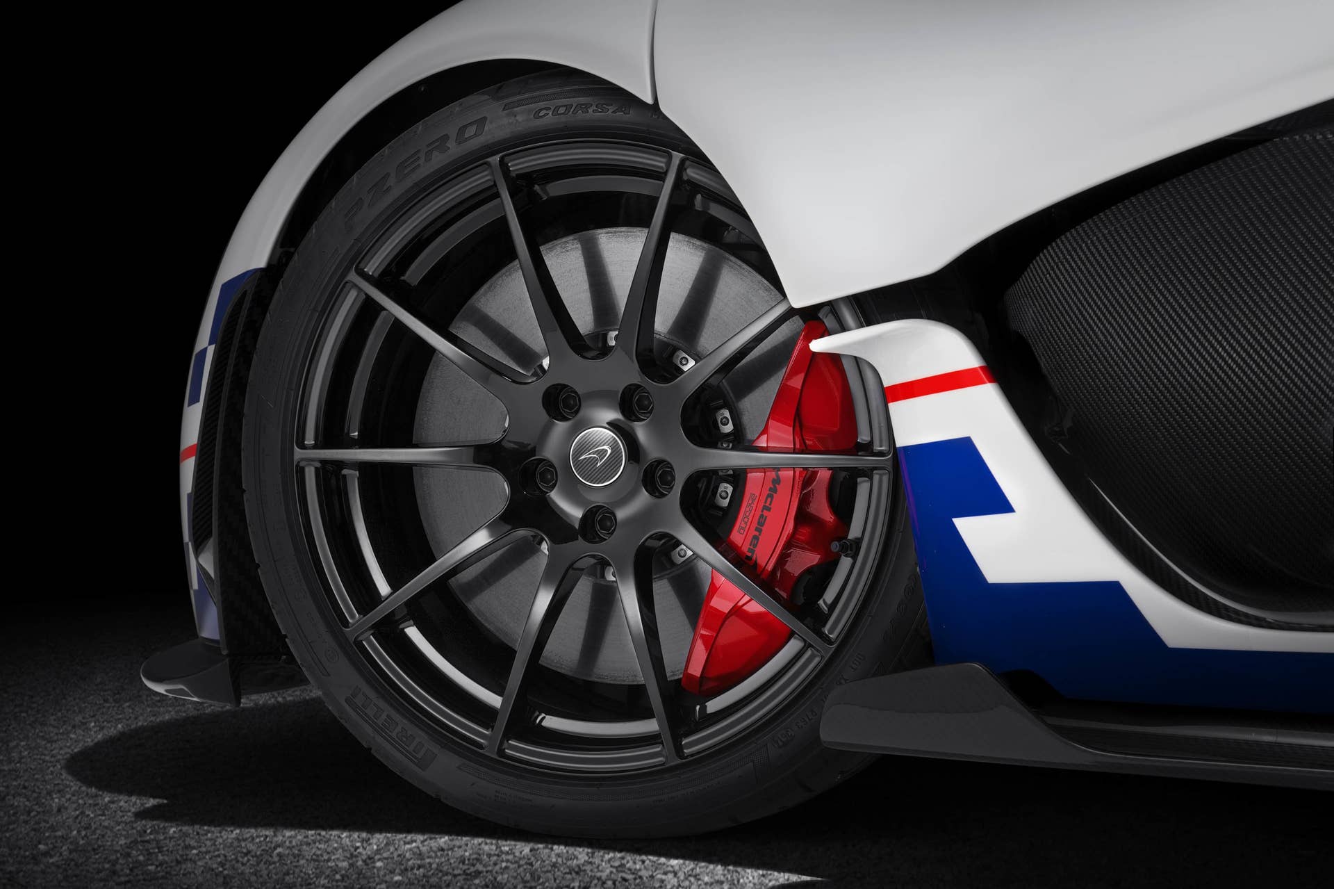McLaren P1 Alain Prost wheel