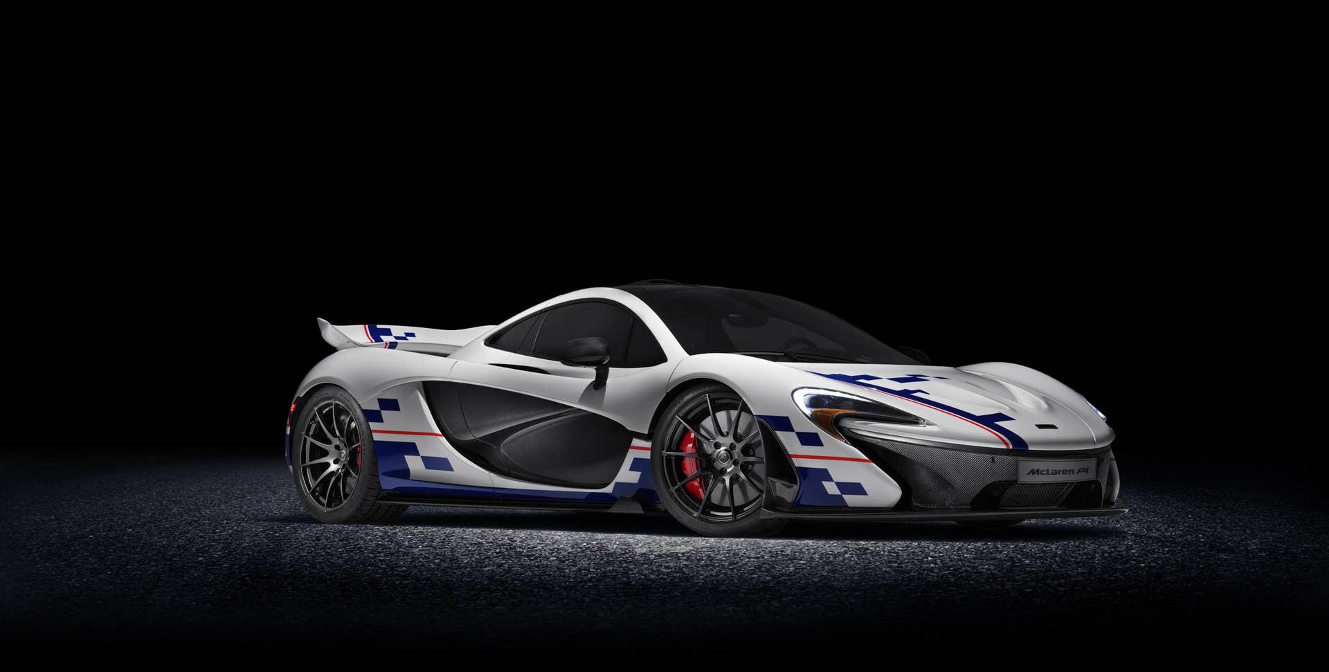 McLaren P1 Alain Prost front 3/4