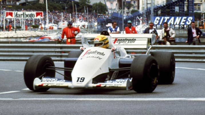 AUTO-F1-SENNA