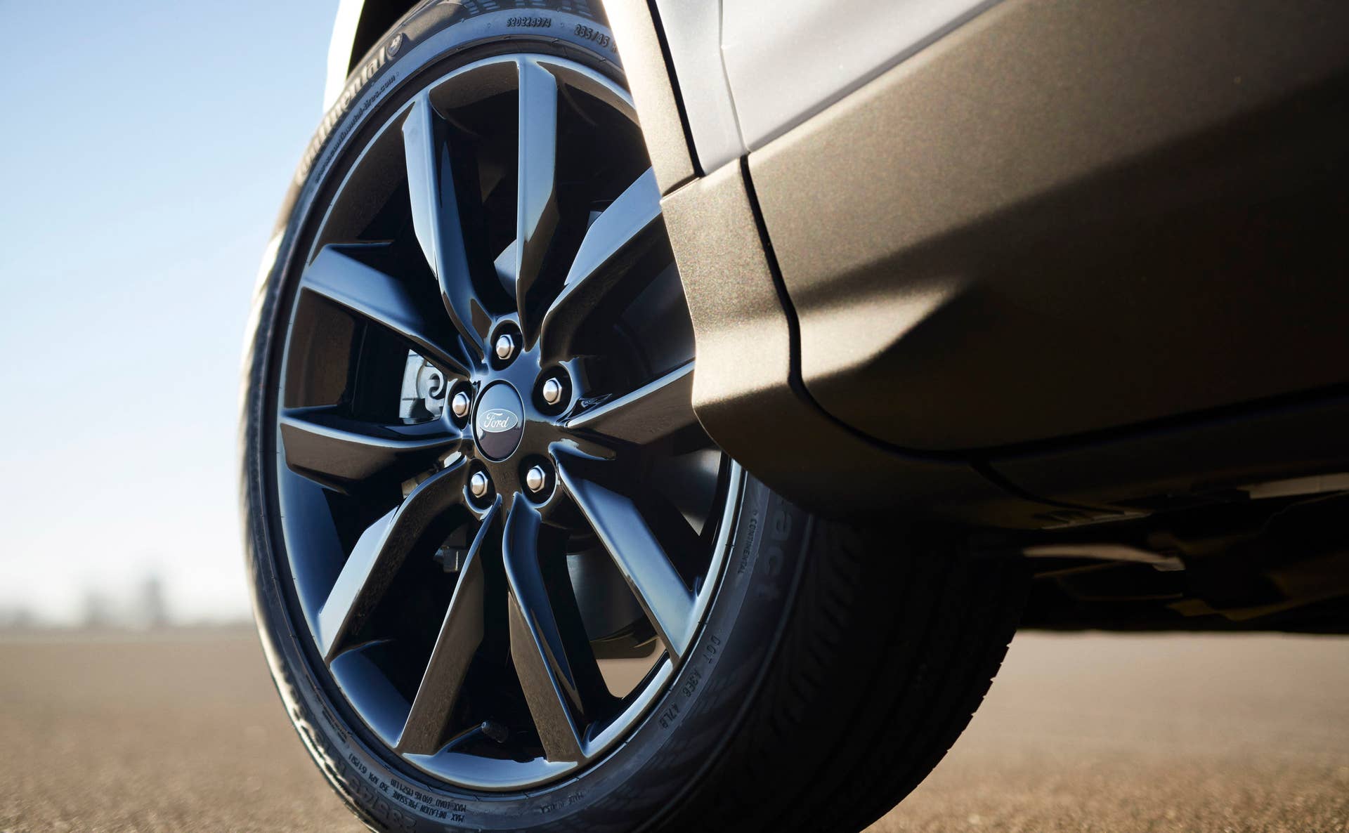 ford escape sport appearance package wheels