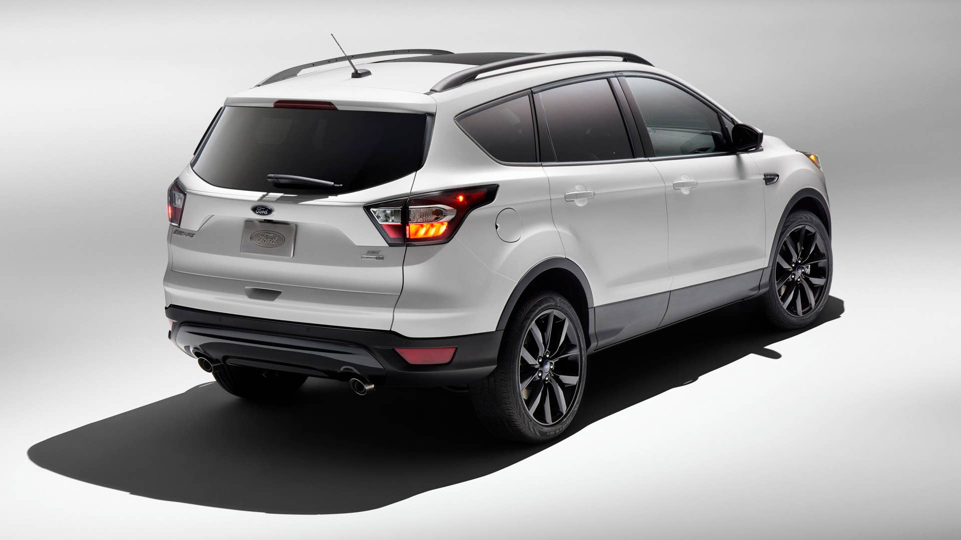 ford escape sport appearance package rear