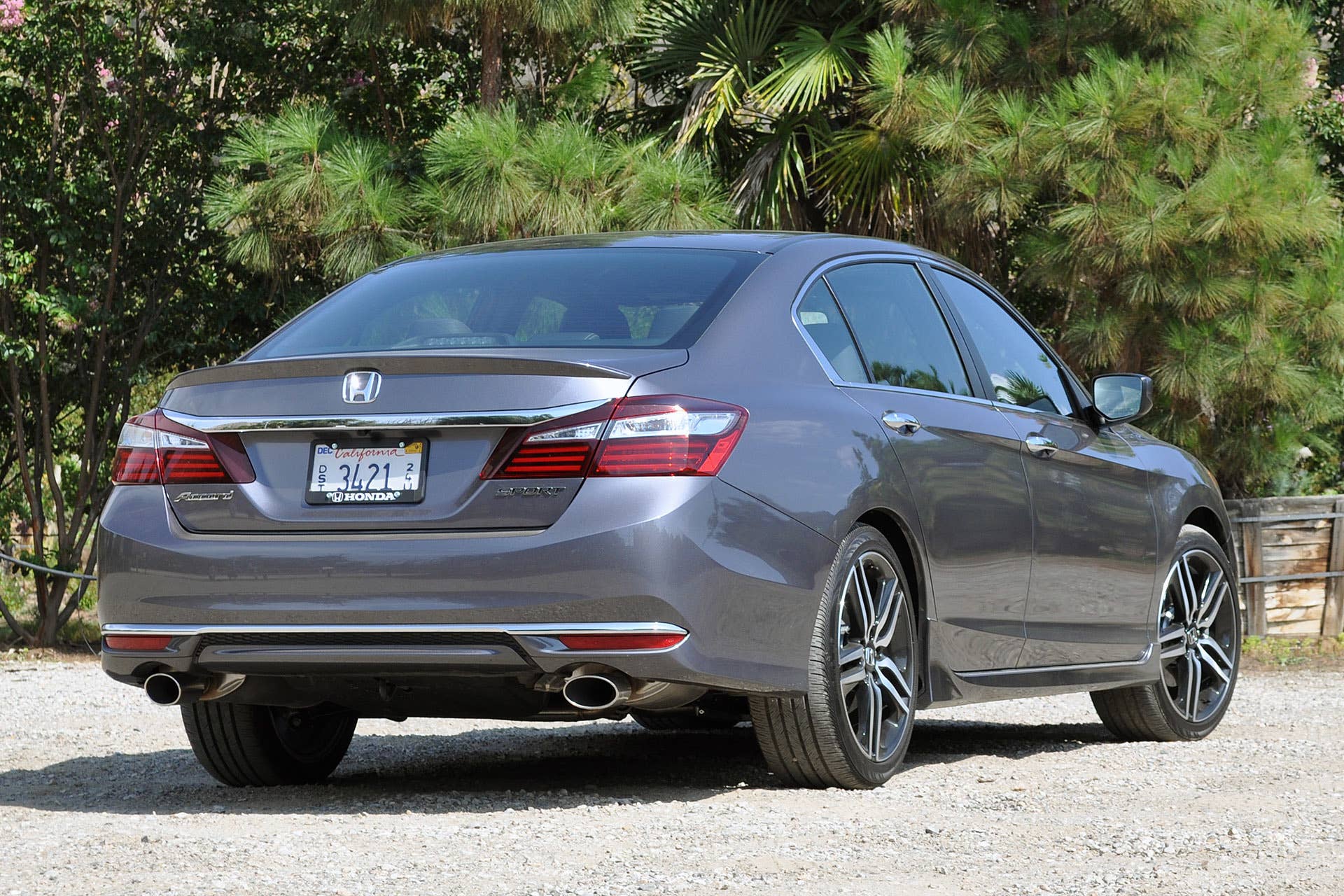 2016 Honda Accord rear 3/4 view