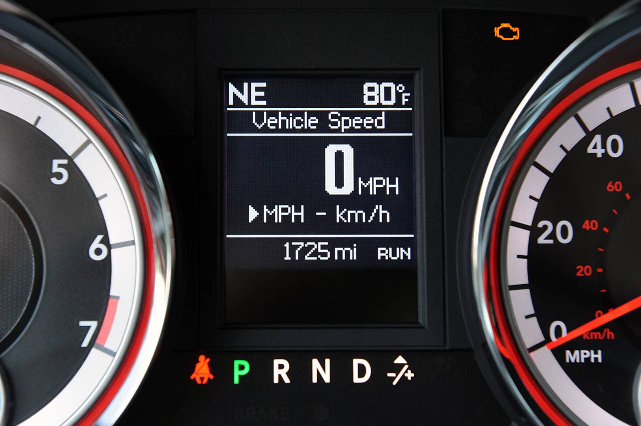2011 Dodge Grand Caravan gauges