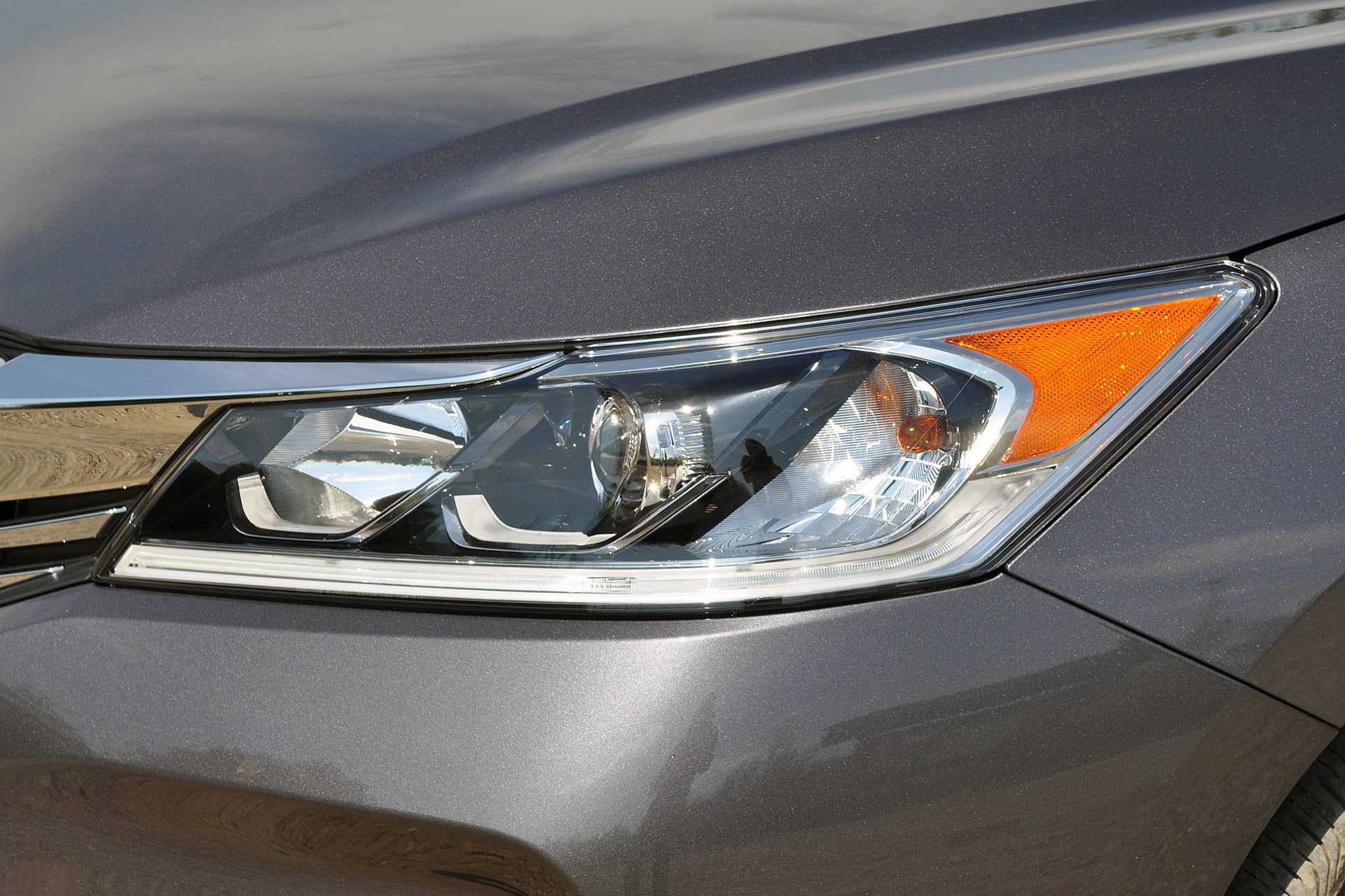 2016 Honda Accord headlight