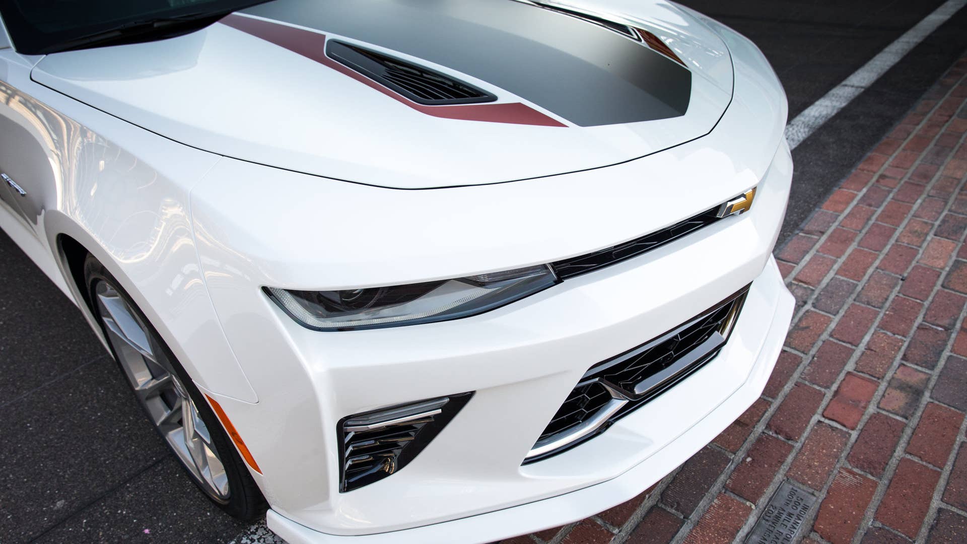 2017 chevy camaro ss 50th anniversary edition pace car front detail