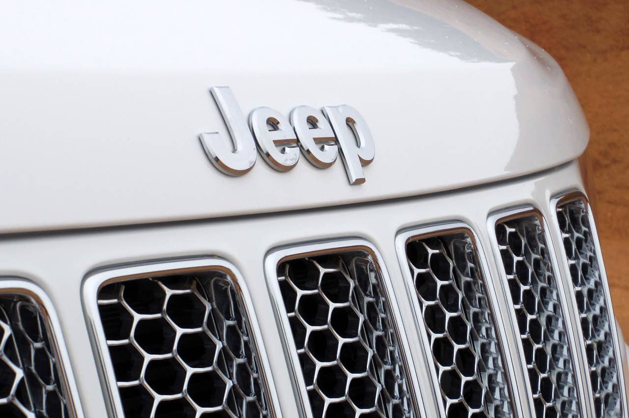 2014 Jeep Grand Cherokee EcoDiesel badge