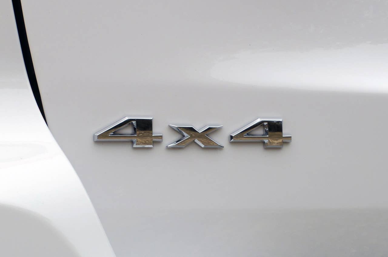 2014 Jeep Grand Cherokee EcoDiesel badge