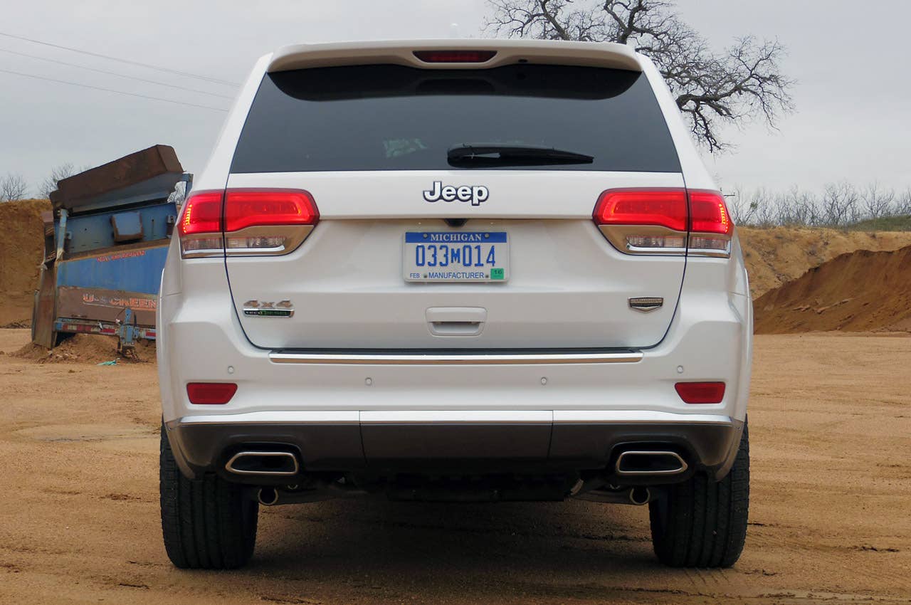 2014 Jeep Grand Cherokee EcoDiesel rear view