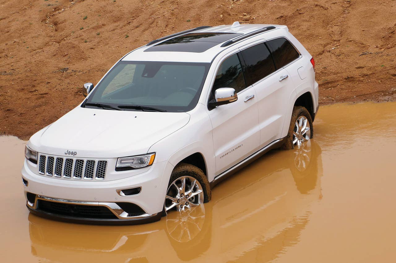 2014 Jeep Grand Cherokee EcoDiesel off-road