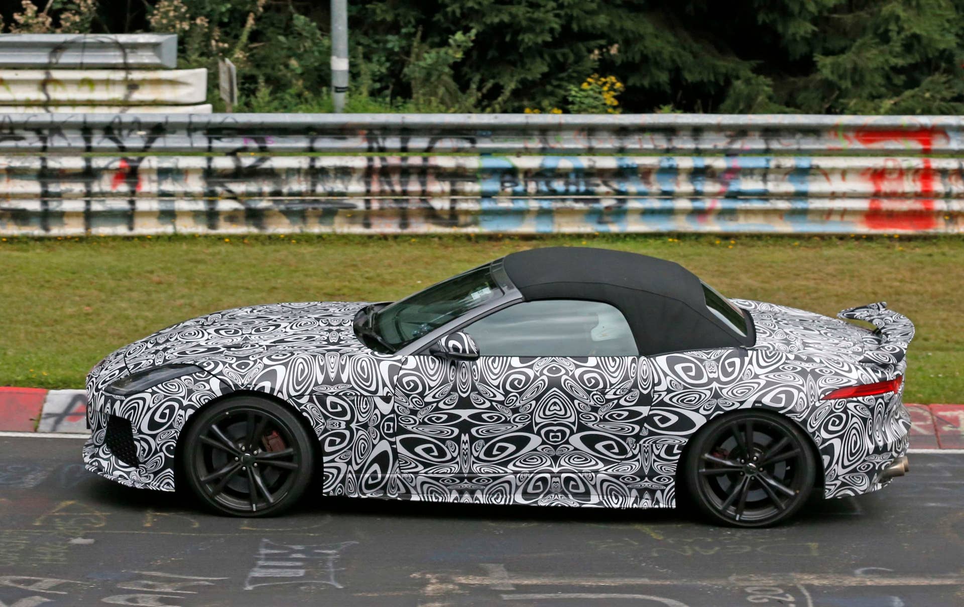 jaguar f-type svr convertible camo