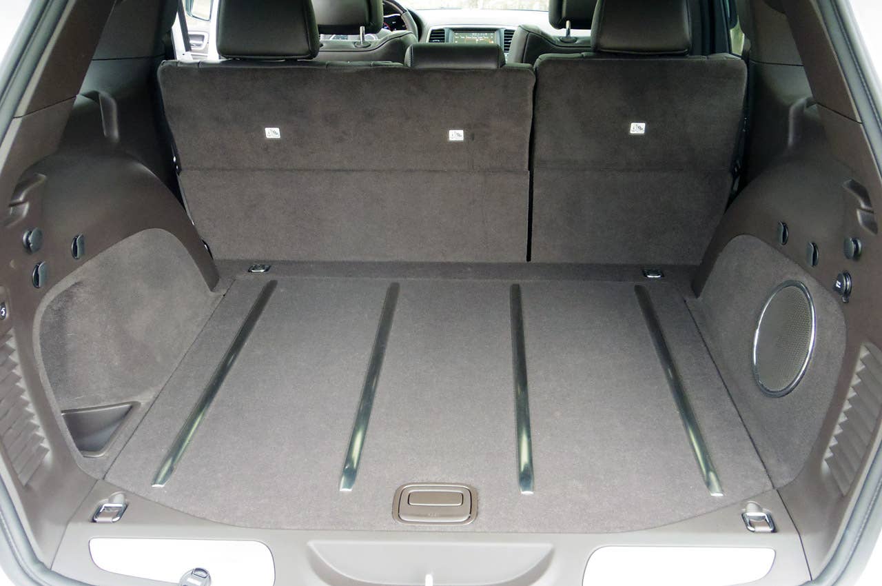 2014 Jeep Grand Cherokee EcoDiesel rear cargo area