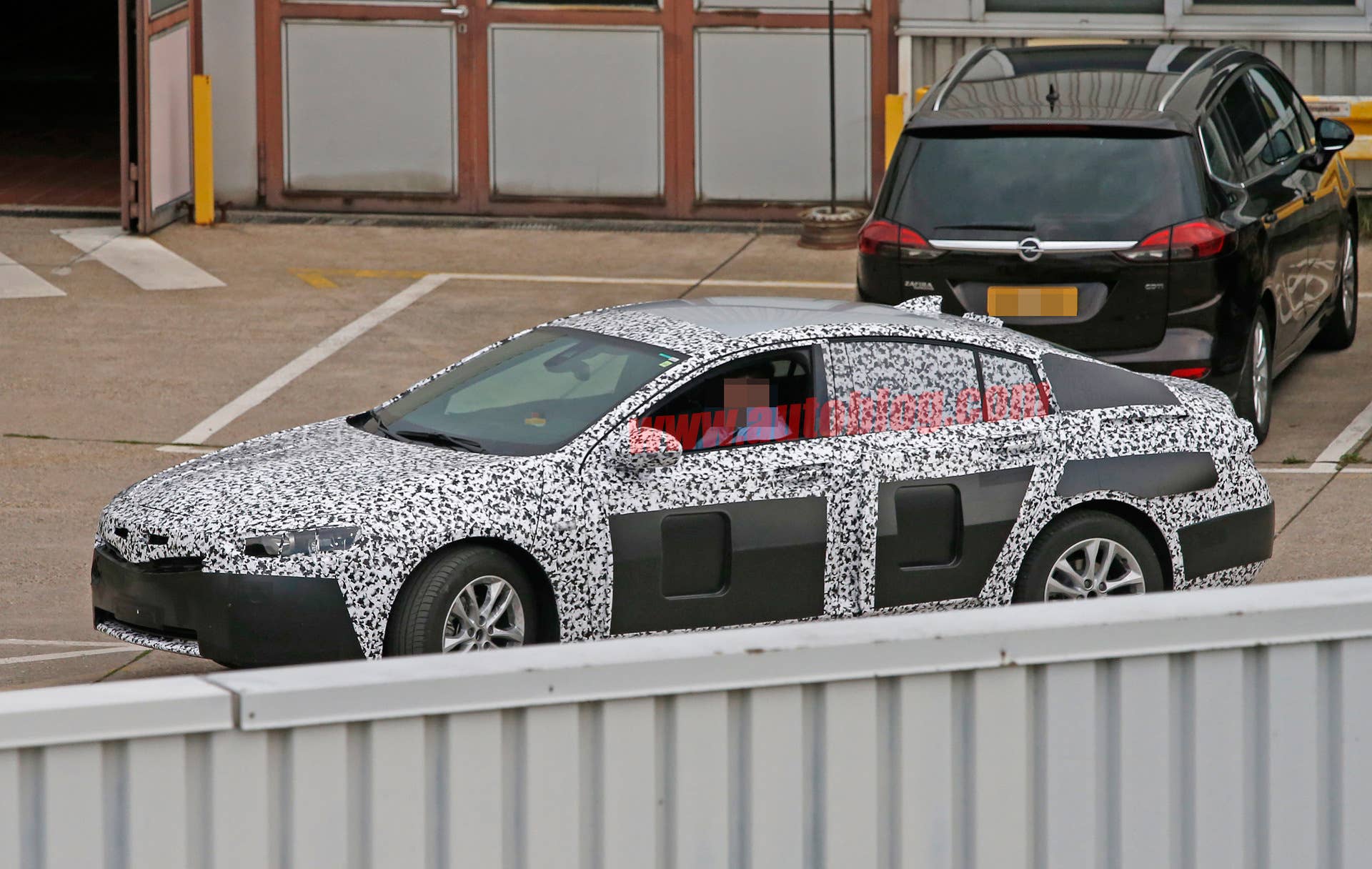 insignia opel camo cladding buick spied