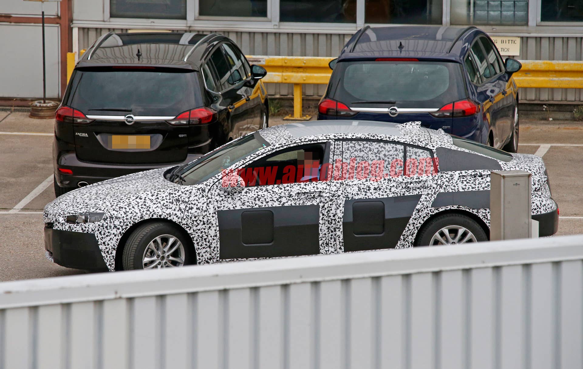 spy zafira opel buick regal insignia camo fence