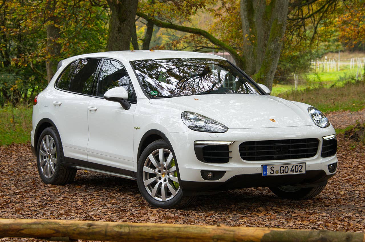 2015 Porsche Cayenne S E-Hybrid (view article) Photo copyright Michael Harley / AOL
