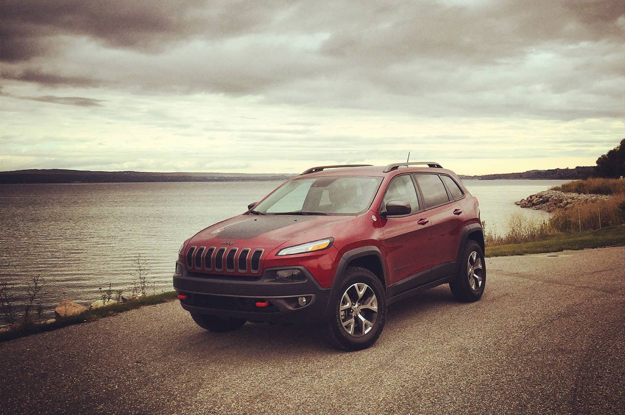 2014 Jeep Cherokee (view article) Photo copyright Steven J. Ewing / AOL