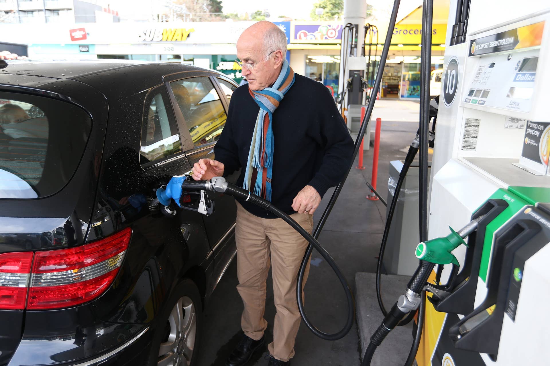 New Zealand Drivers Fill Up With Biofuel Made From Beer