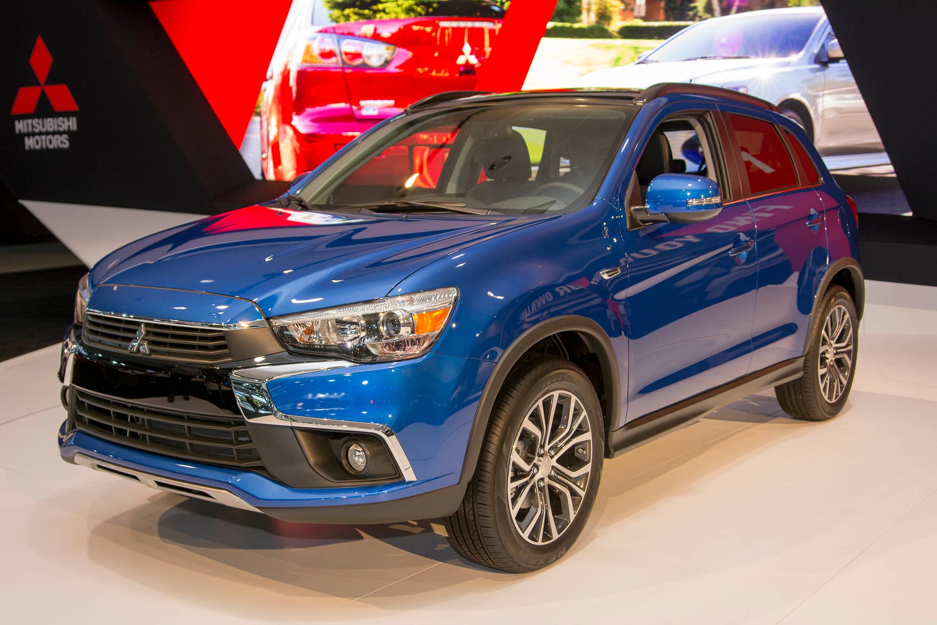2016 outlander mitsubishi sport la auto show