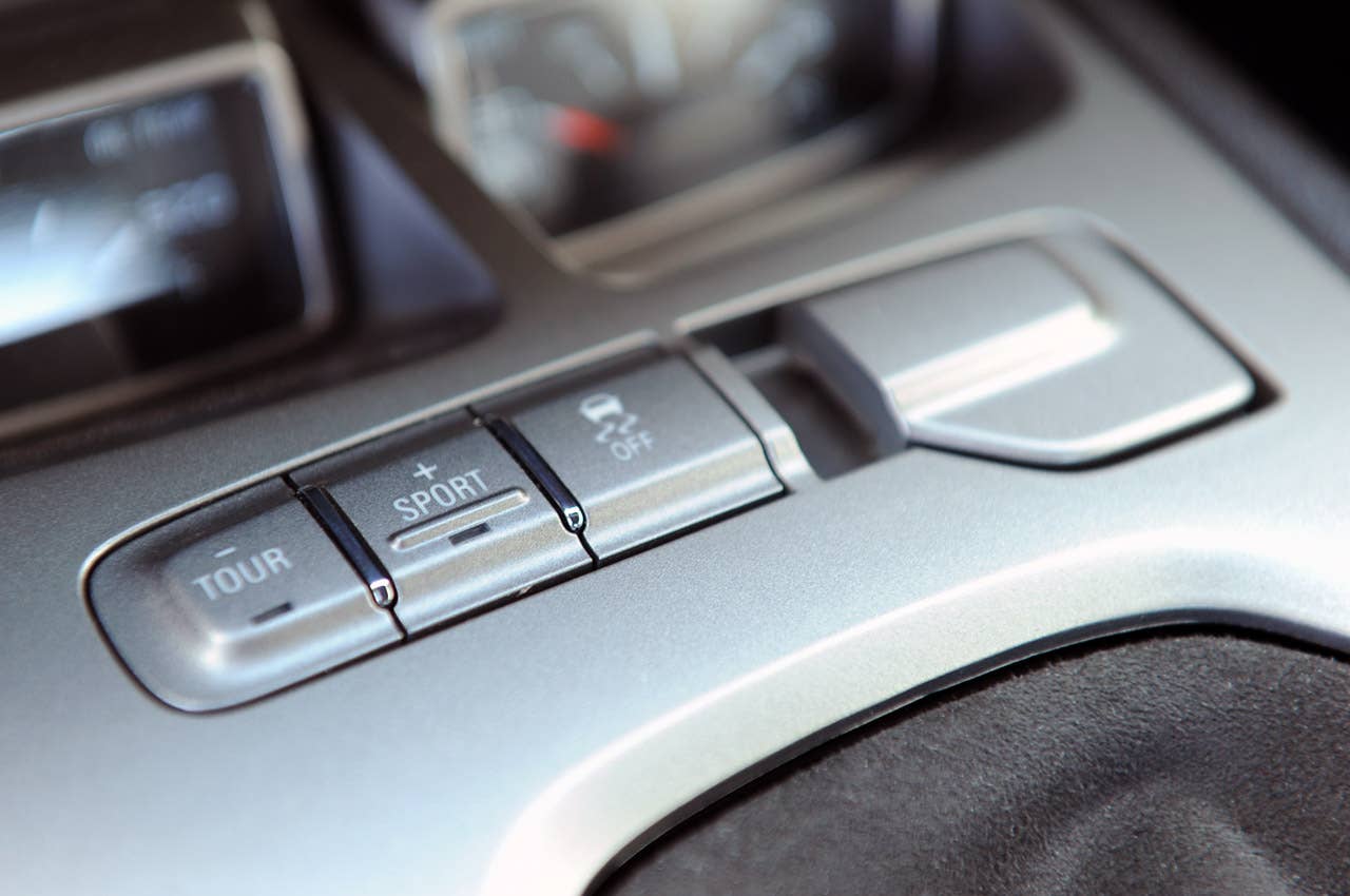 2012 Chevrolet Camaro ZL1 sport mode button