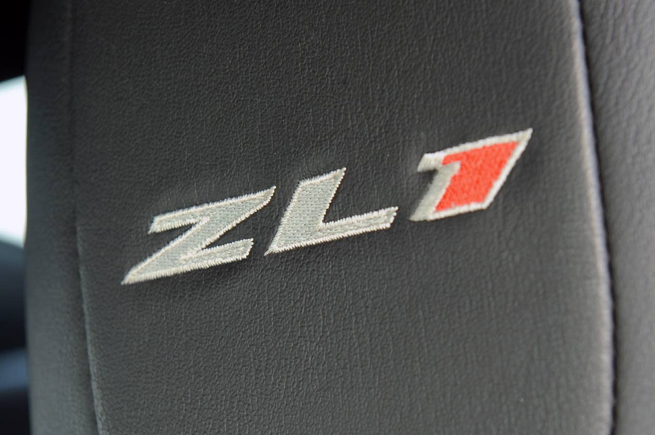 2012 Chevrolet Camaro ZL1 seat detail