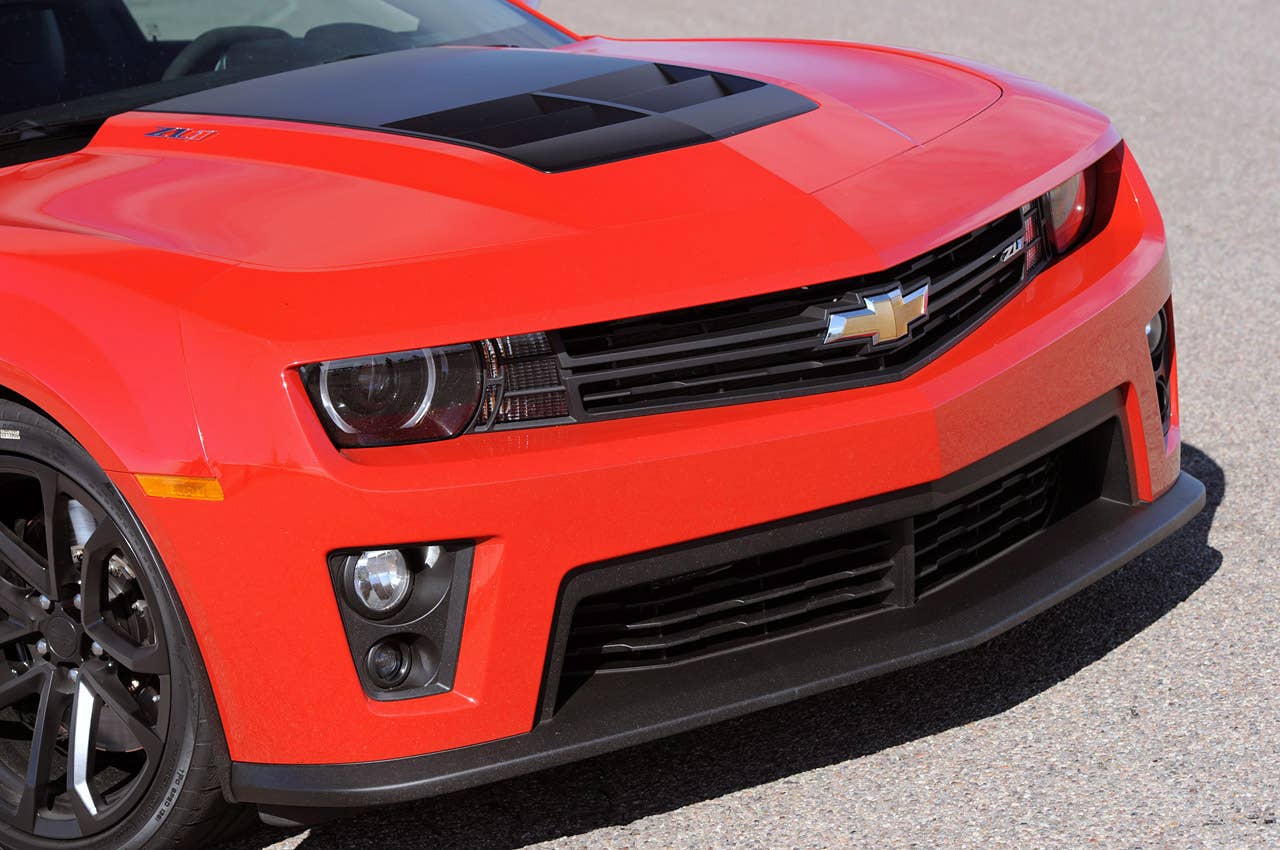 2012 Chevrolet Camaro ZL1 front detail