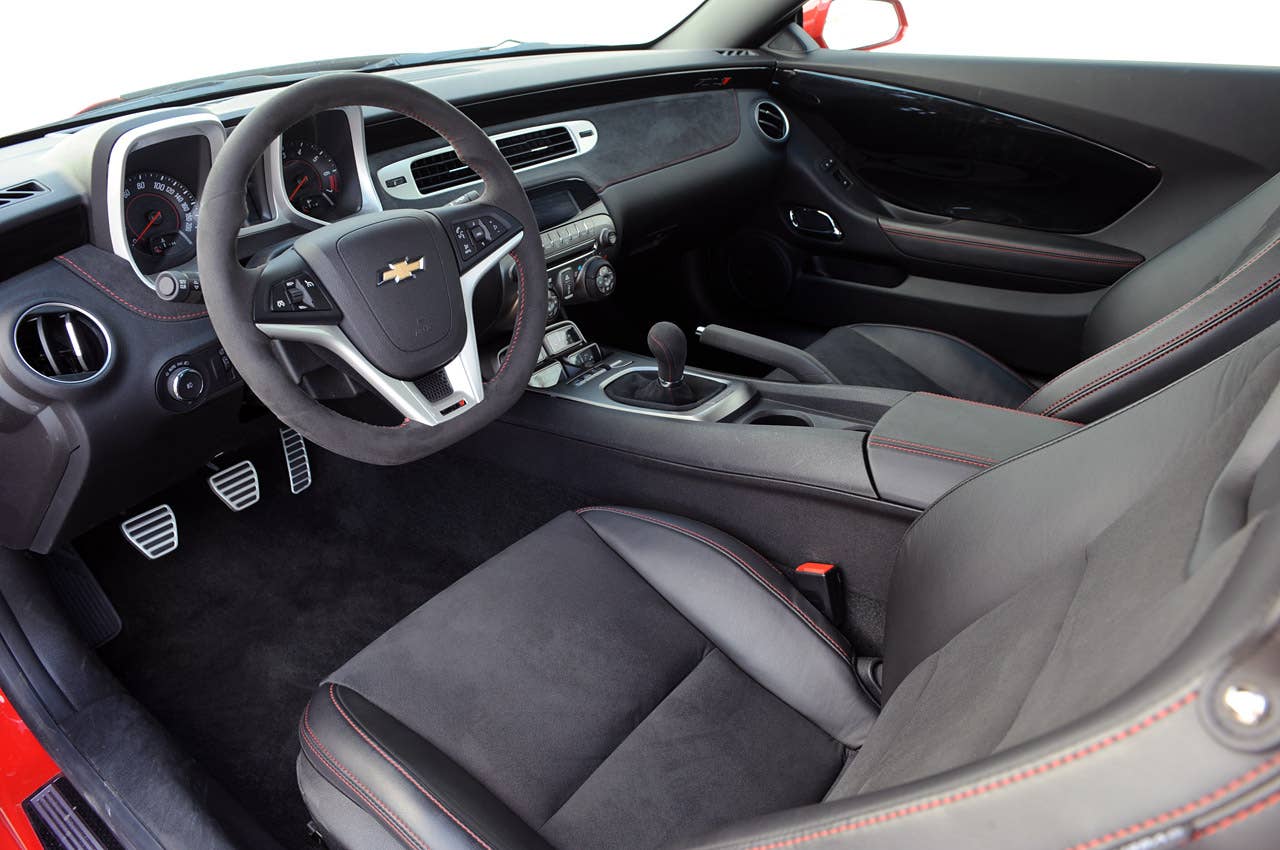 2012 Chevrolet Camaro ZL1 interior