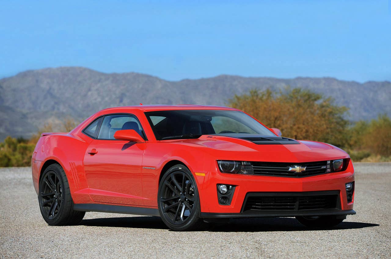 2012 Chevrolet Camaro ZL1 front 3/4 view