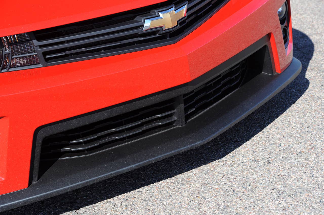 2012 Chevrolet Camaro ZL1 front fascia