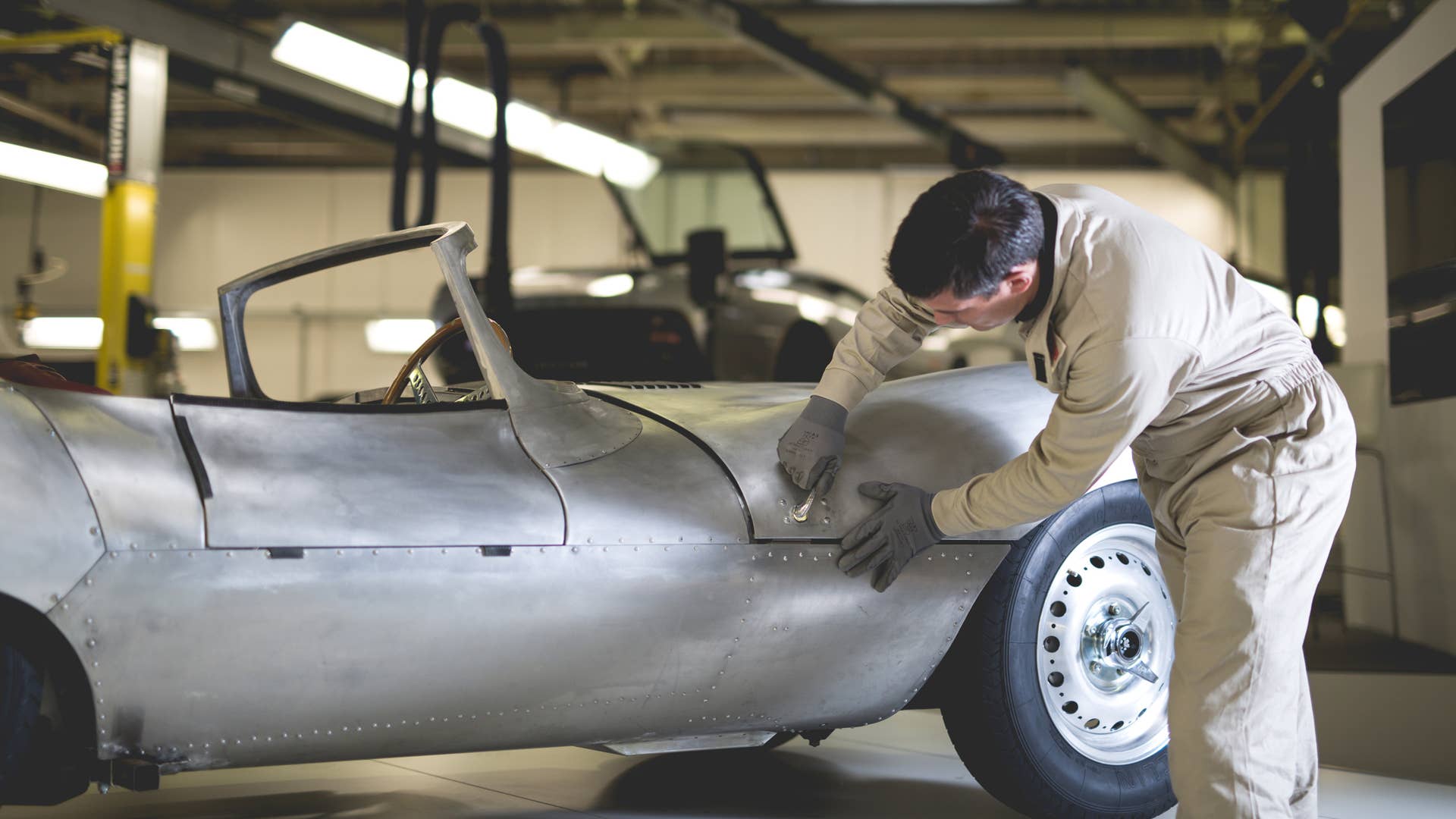 Jaguar XKSS Exterior
