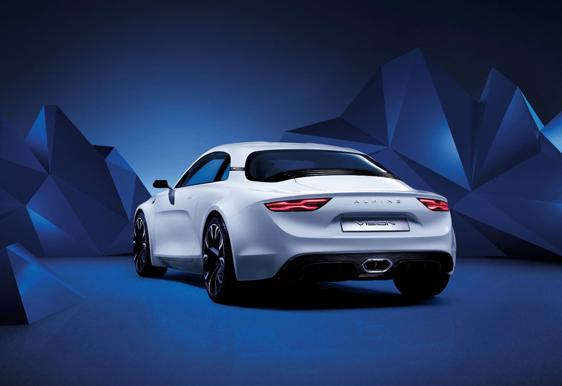 Alpine Vision rear 3/4