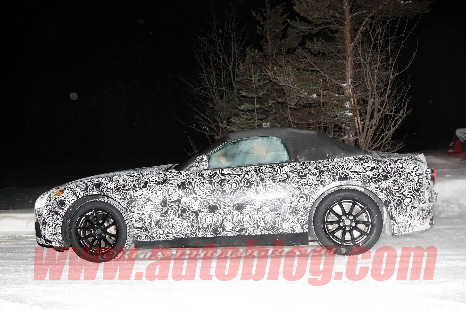 BMW Z4 replacement spy shot profile