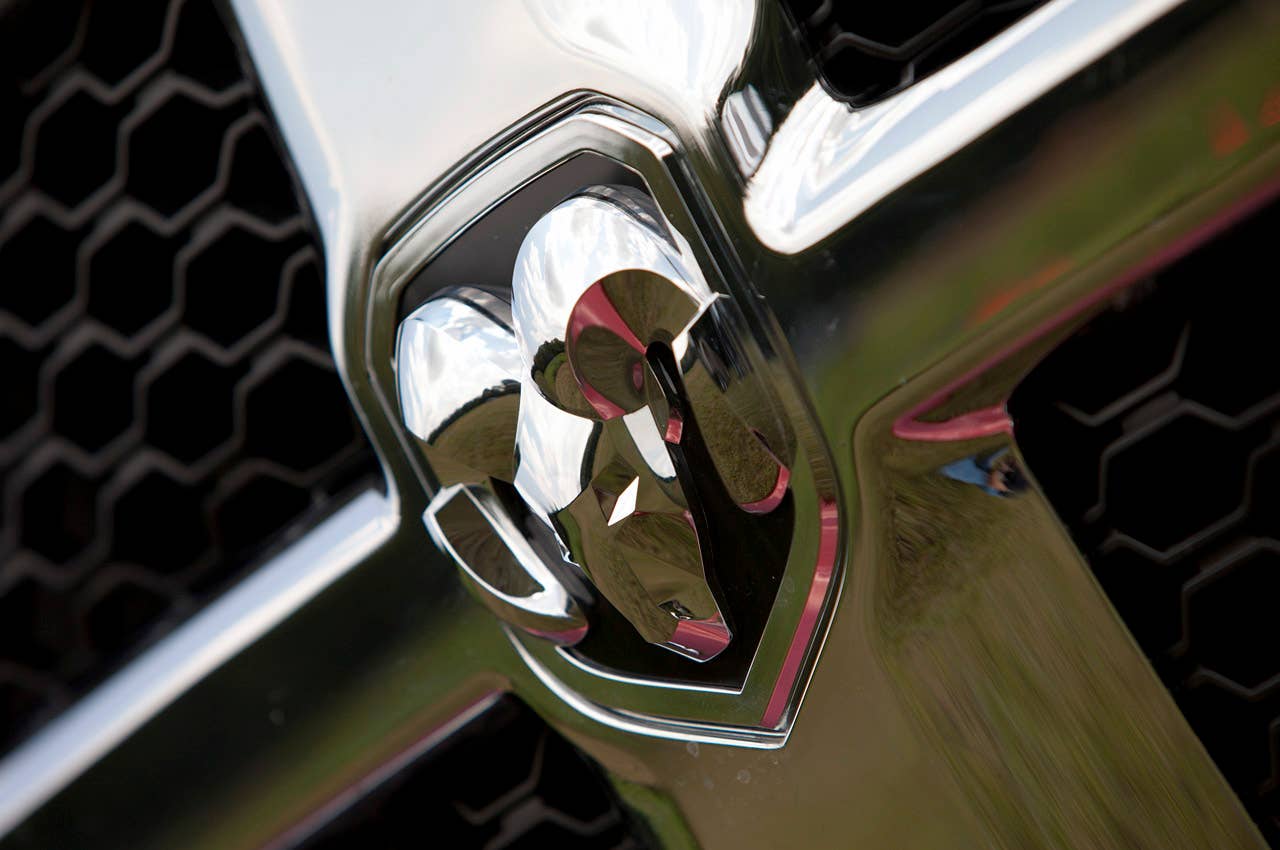 2013 Ram 1500 Crew Cab SLT 4x4 grille