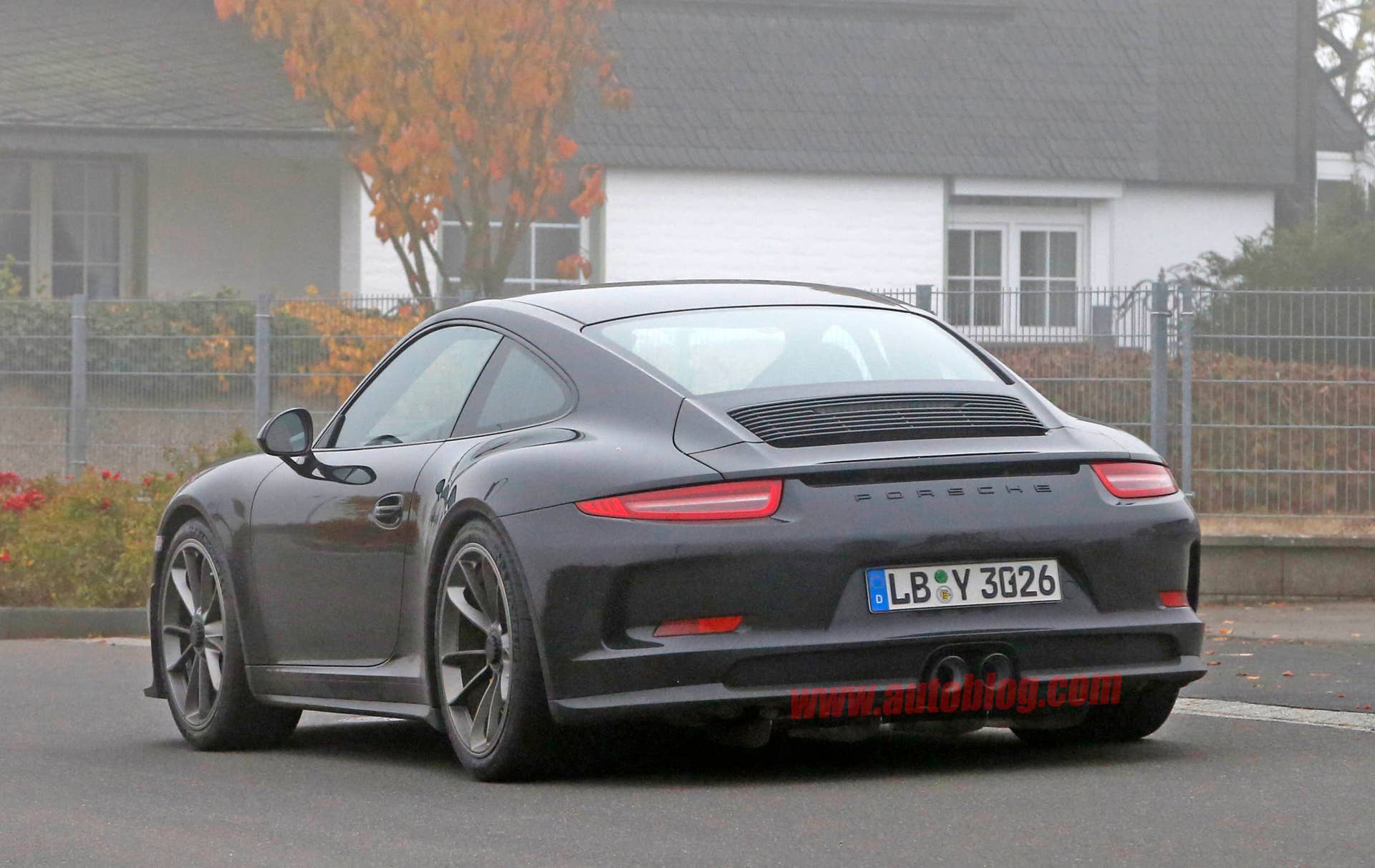 Porsche 911 R prototype spied rear 3/4