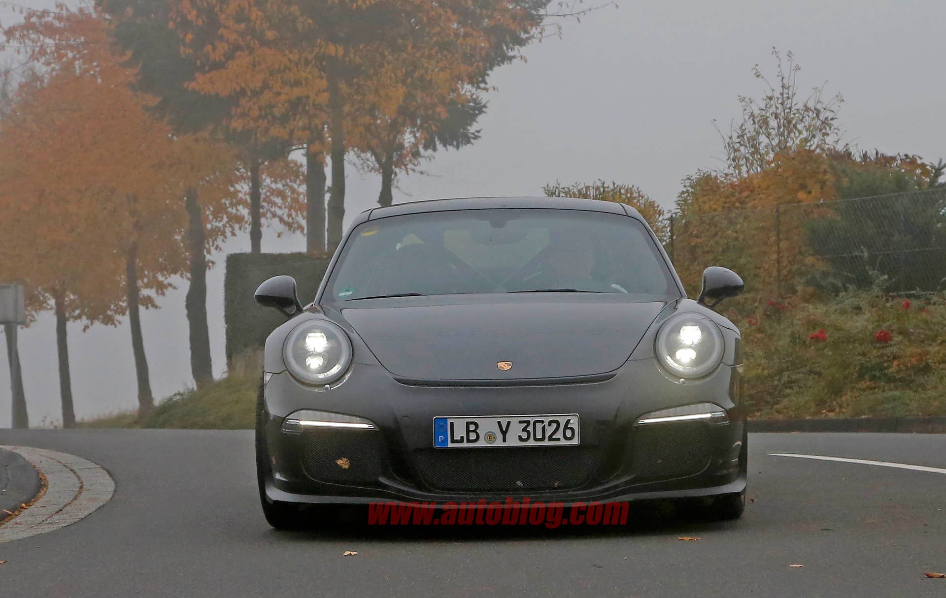 2017 Porsche 911 R prototype front