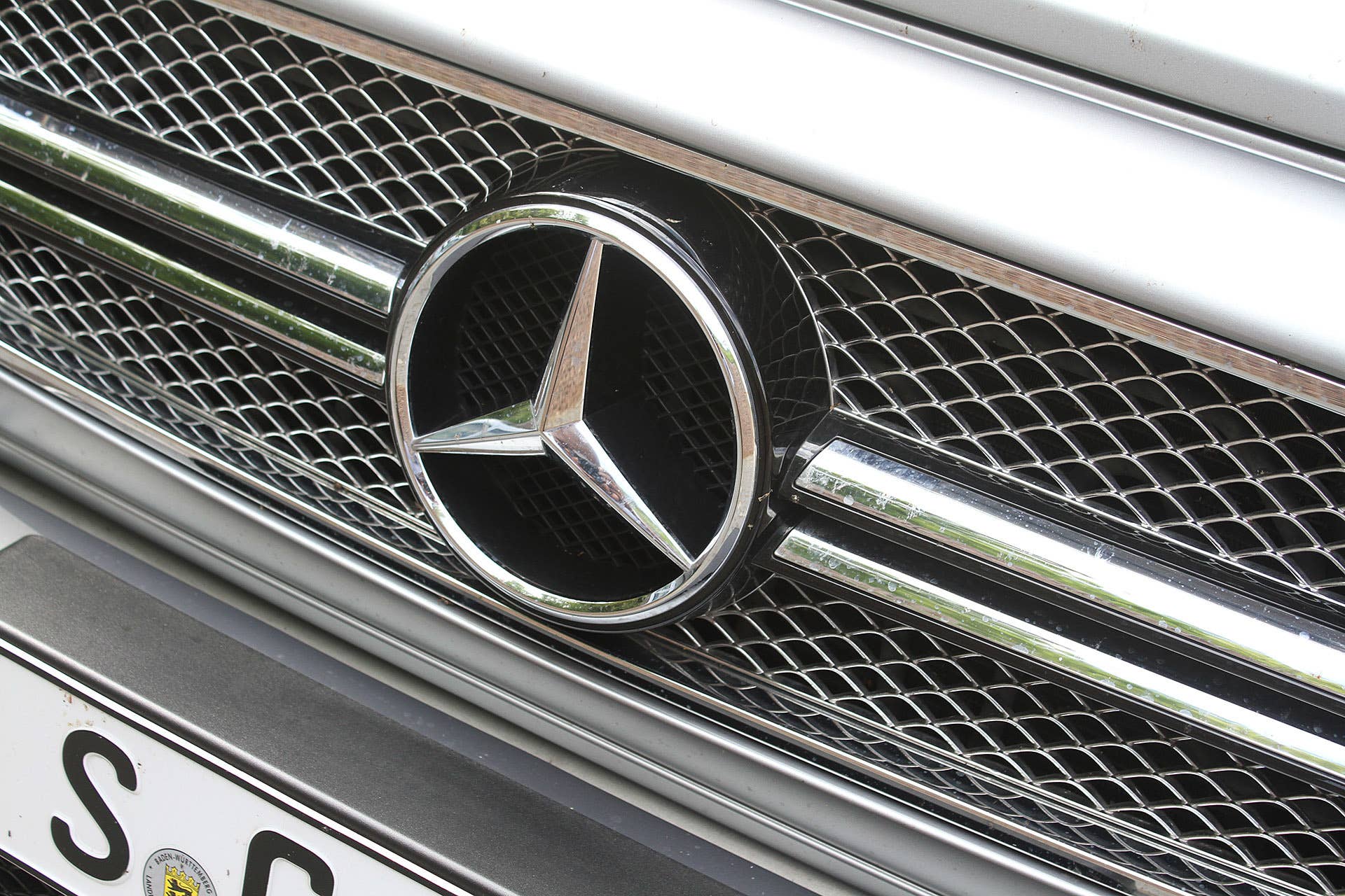 2015 Mercedes-Benz G65 AMG grille