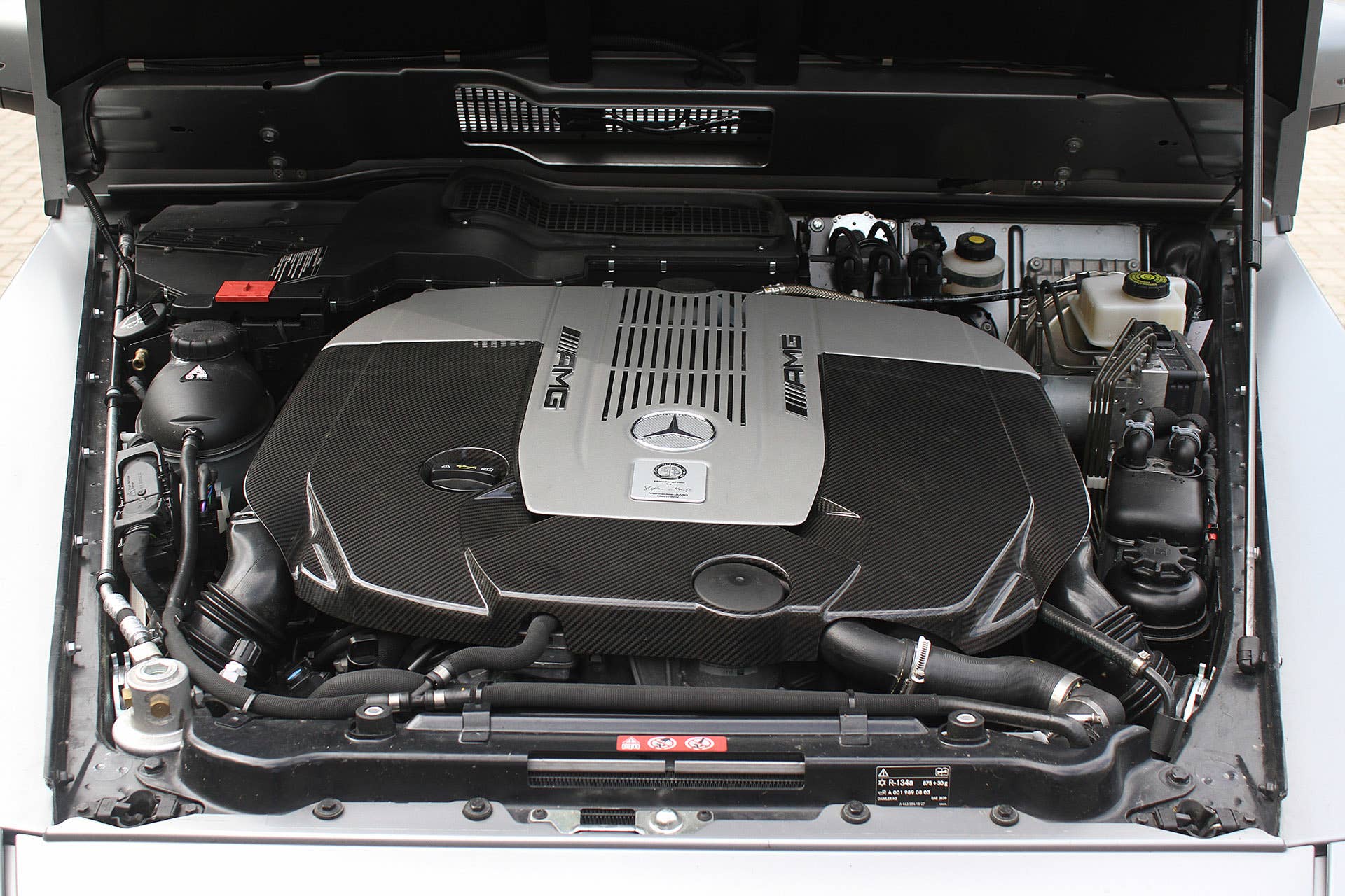 2015 Mercedes-Benz G65 AMG engine