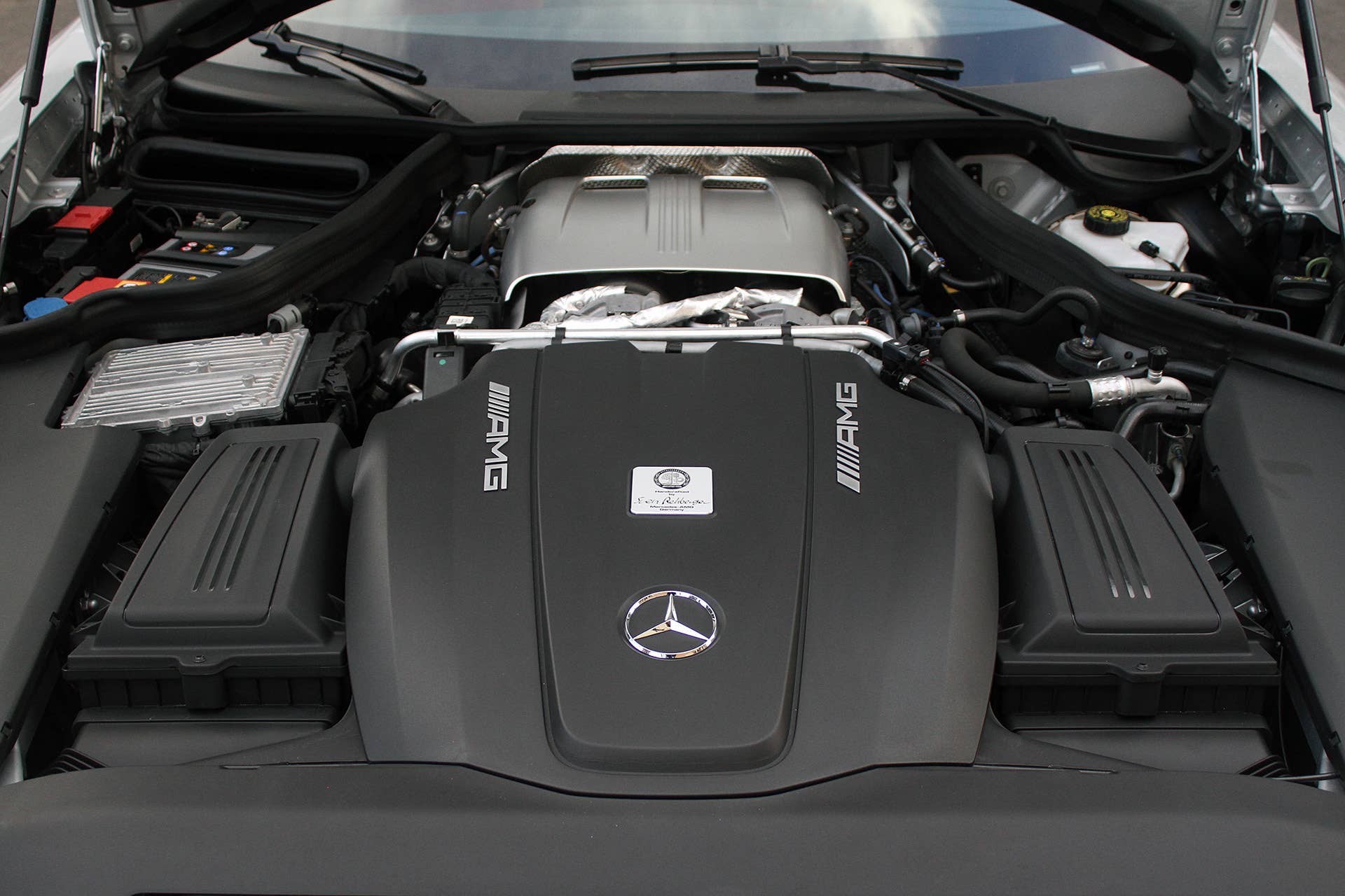 Mercedes-AMG GT S engine