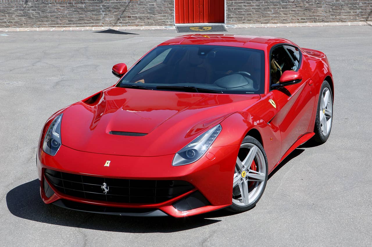 2013 Ferrari F12 Berlinetta front 3/4 view