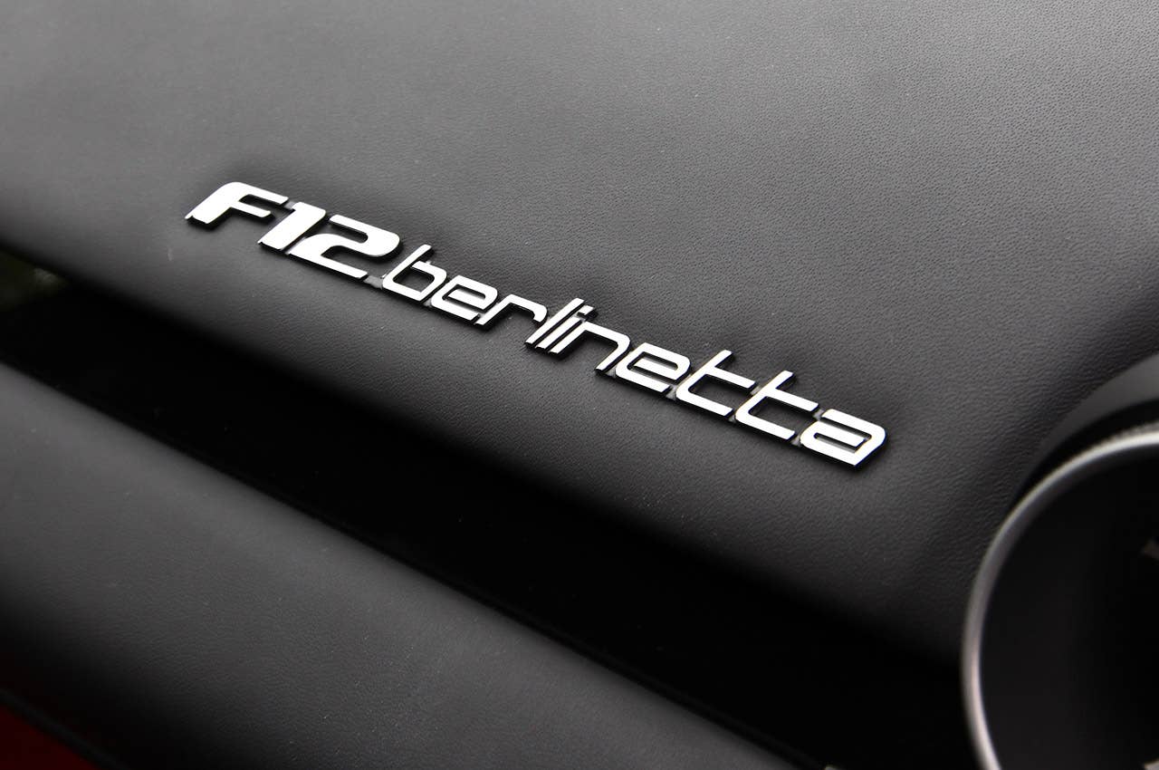 2013 Ferrari F12 Berlinetta badge