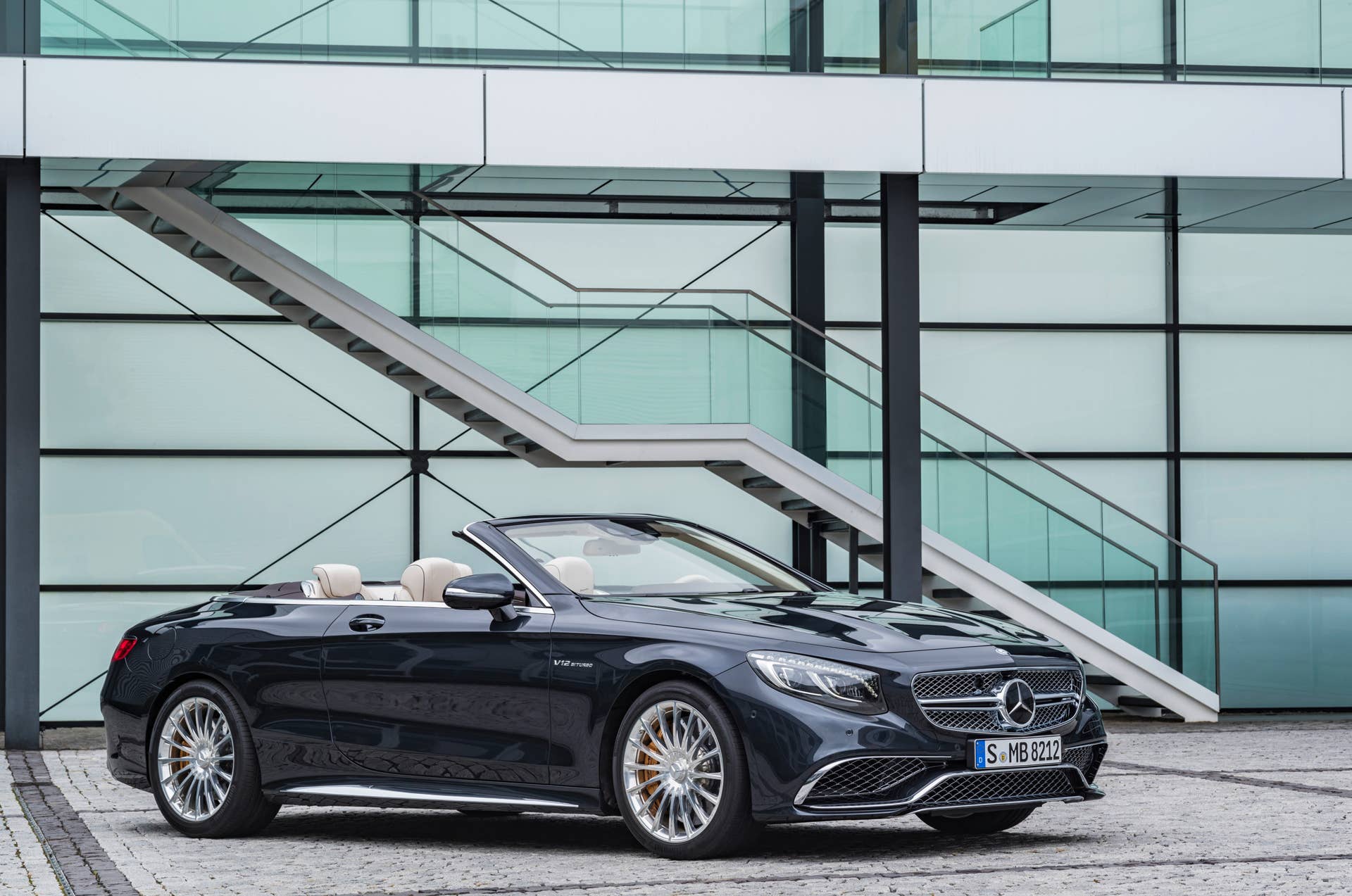 Mercedes-AMG S65 Cabriolet roof down front 3/4 static