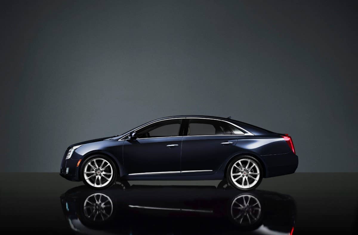 2014 Cadillac XTS side